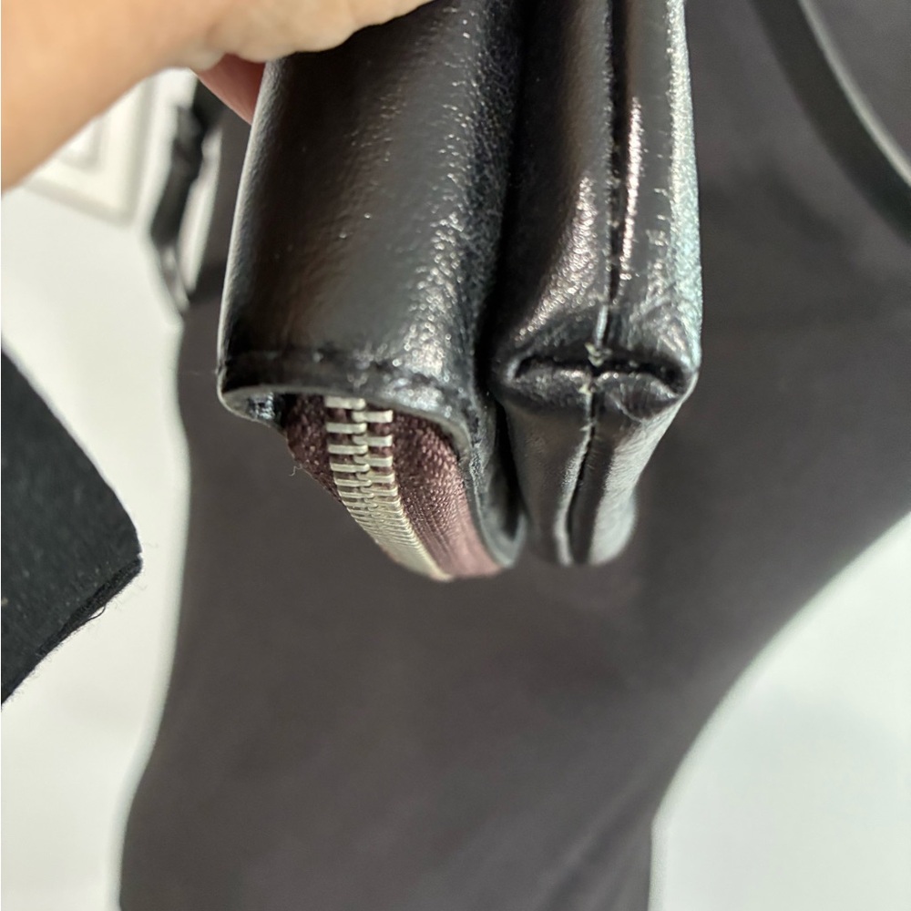 Patricia Nash Black Crossbody Bag - Picture 5 of 11